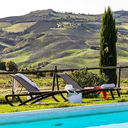 Bio Fattoria Il Poggiarello Volterra