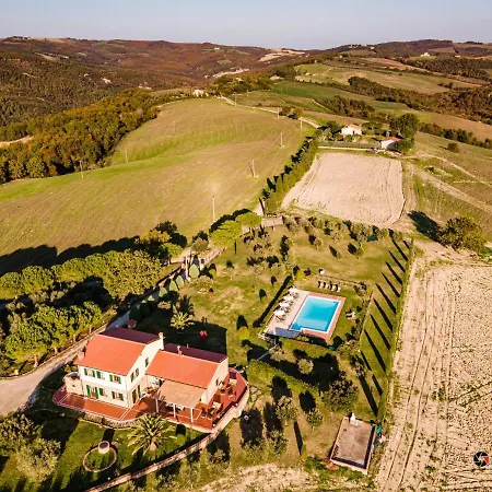 Bio Fattoria Il Poggiarello * Volterra