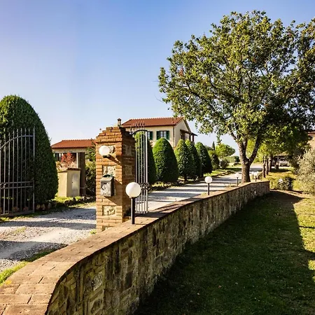 Bio Fattoria Il Poggiarello Volterra