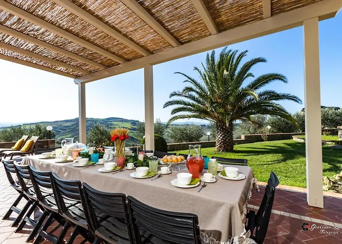 Bio Fattoria Il Poggiarello * Volterra